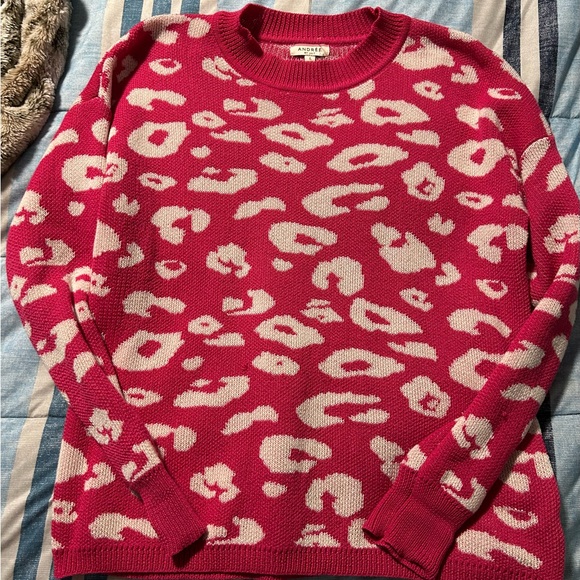 Andree pink and white Crew Neck Sweater with Animal Print - Picture 2 of 4